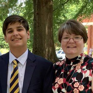 Meet your Posher, Amy